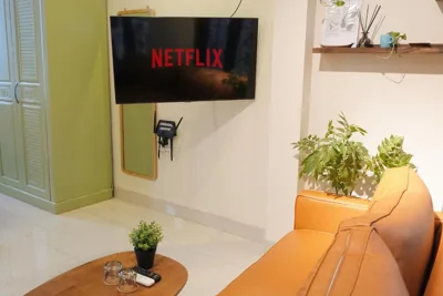 Migo Housing - Lift Access - Hanoi Beer Street - Central and Spacious - Ensuite Kitchen - Ensuite Bathroom – Photos 2